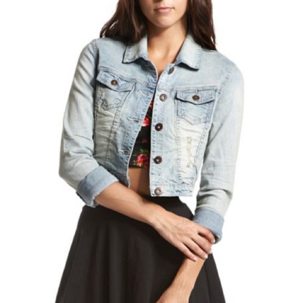 Crop Jean Jacket
Dollhouse Crop Jean Jacket